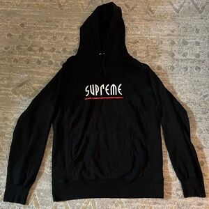 Supreme Black Pullover Sweatshirt Hoodie